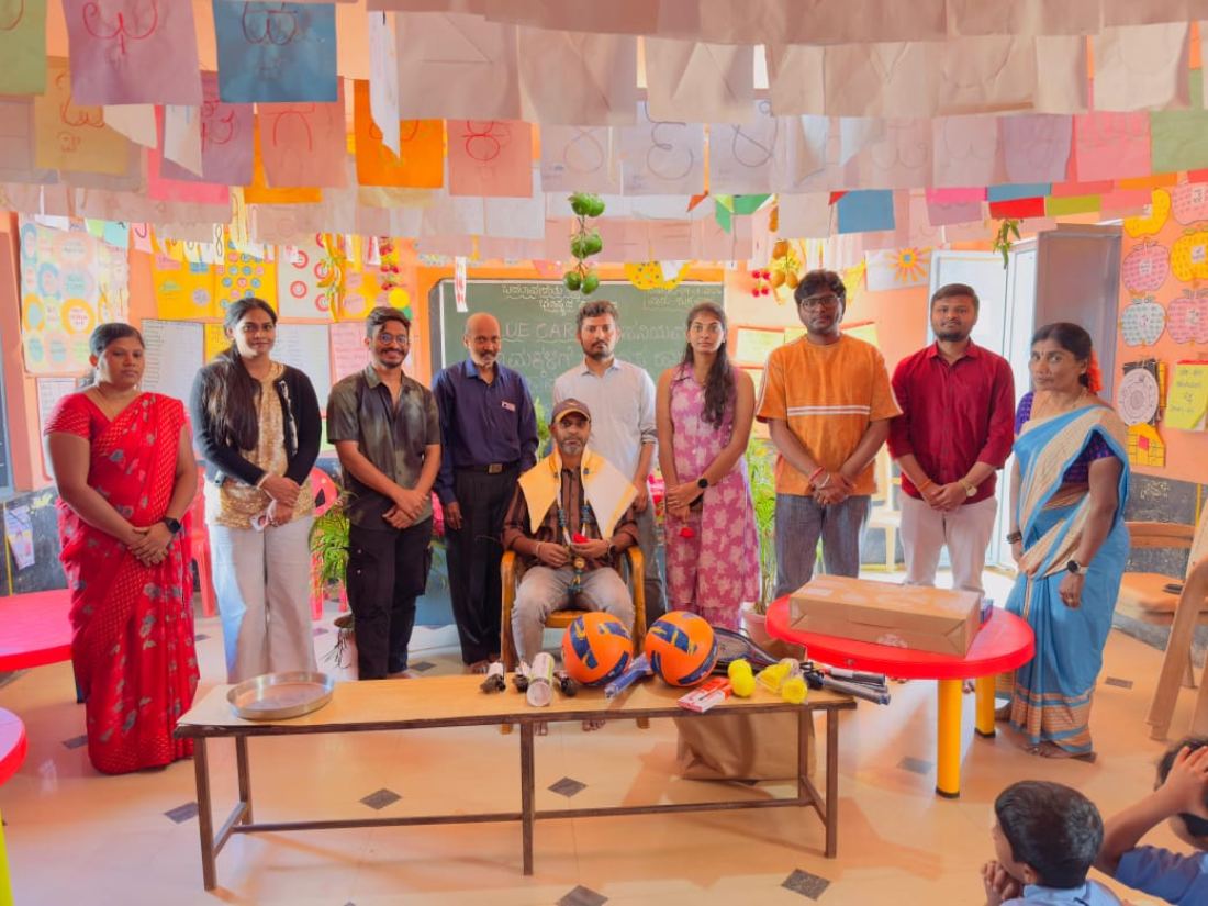 Valuecart team donating to a school classroom